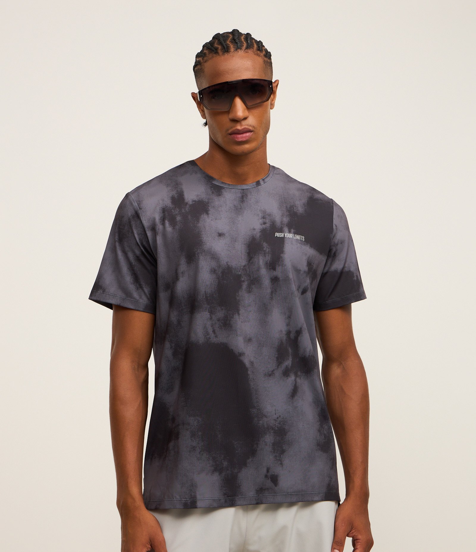Camiseta T-shirt Esportiva em Tecnologia Dry com Estampa Manchada Preto 1