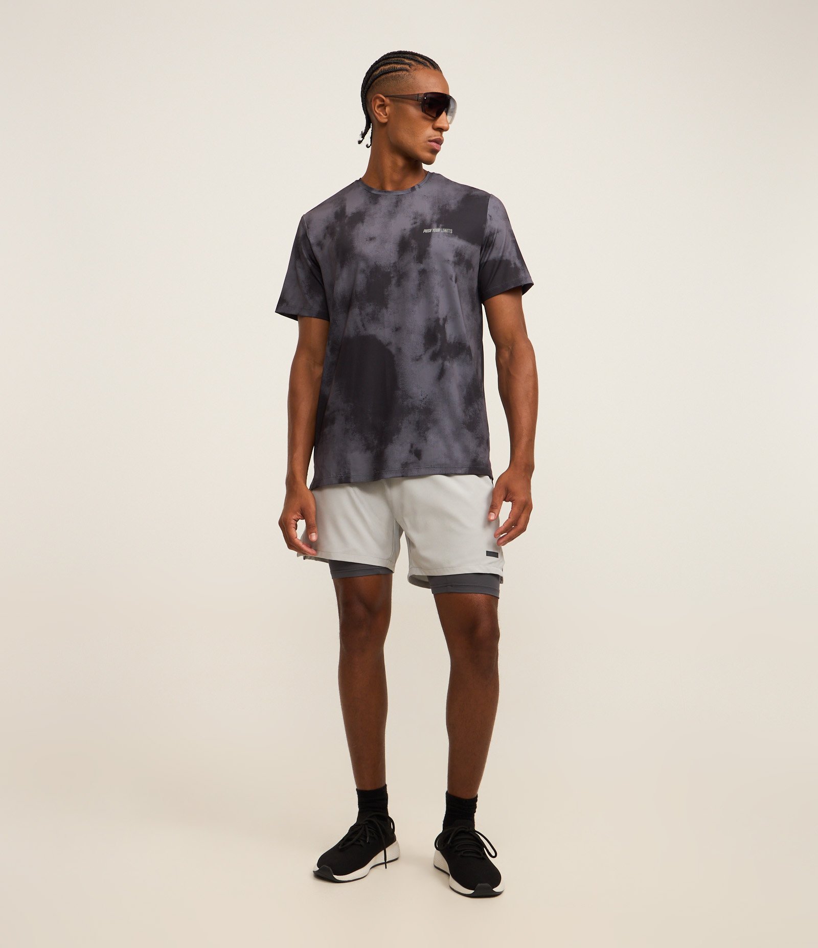 Camiseta T-shirt Esportiva em Tecnologia Dry com Estampa Manchada Preto 2