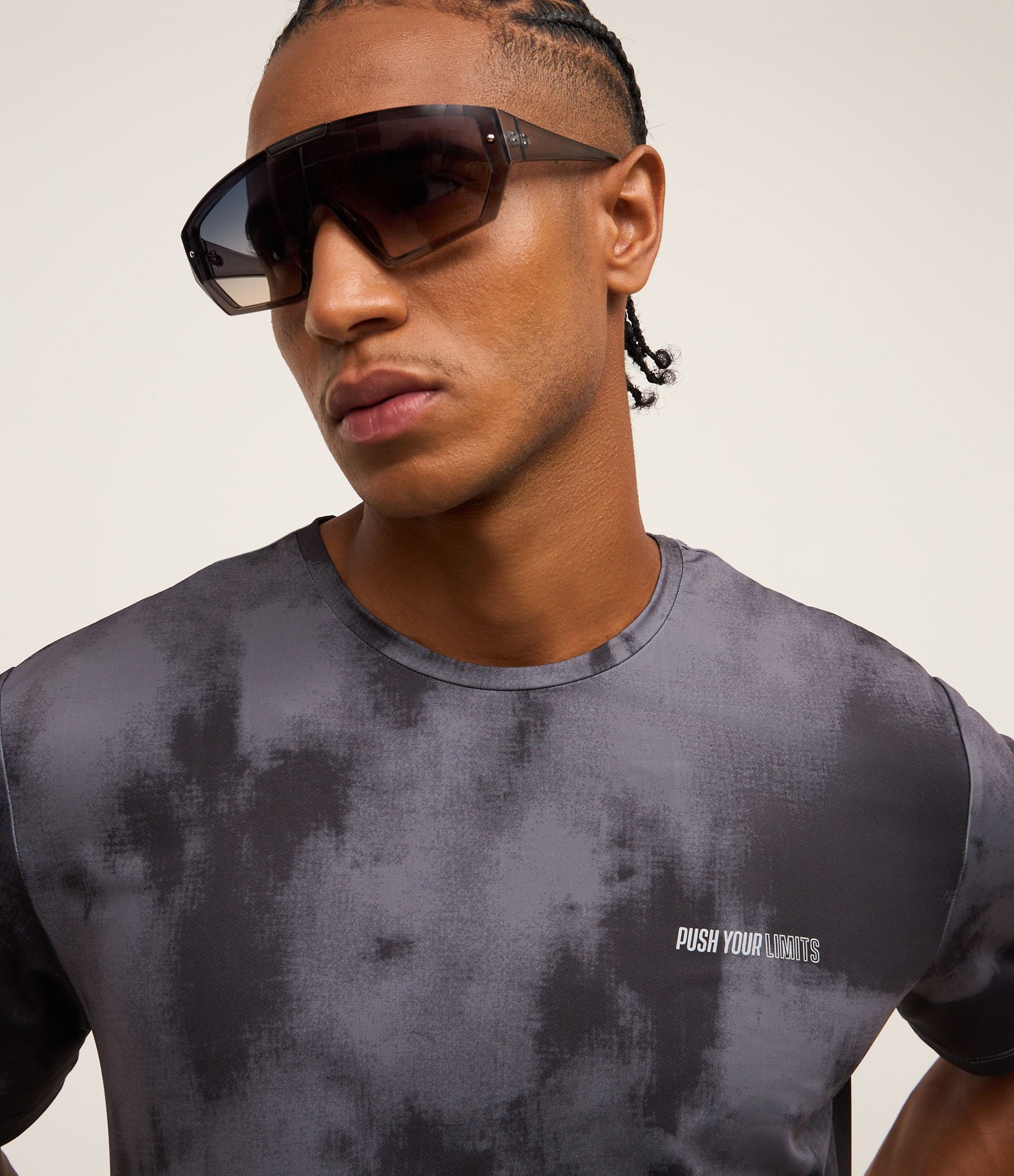 Camiseta T-shirt Esportiva em Tecnologia Dry com Estampa Manchada Preto 4