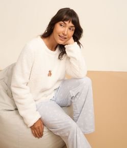 Pijama Longo em Sherpa com Estampa Smile
