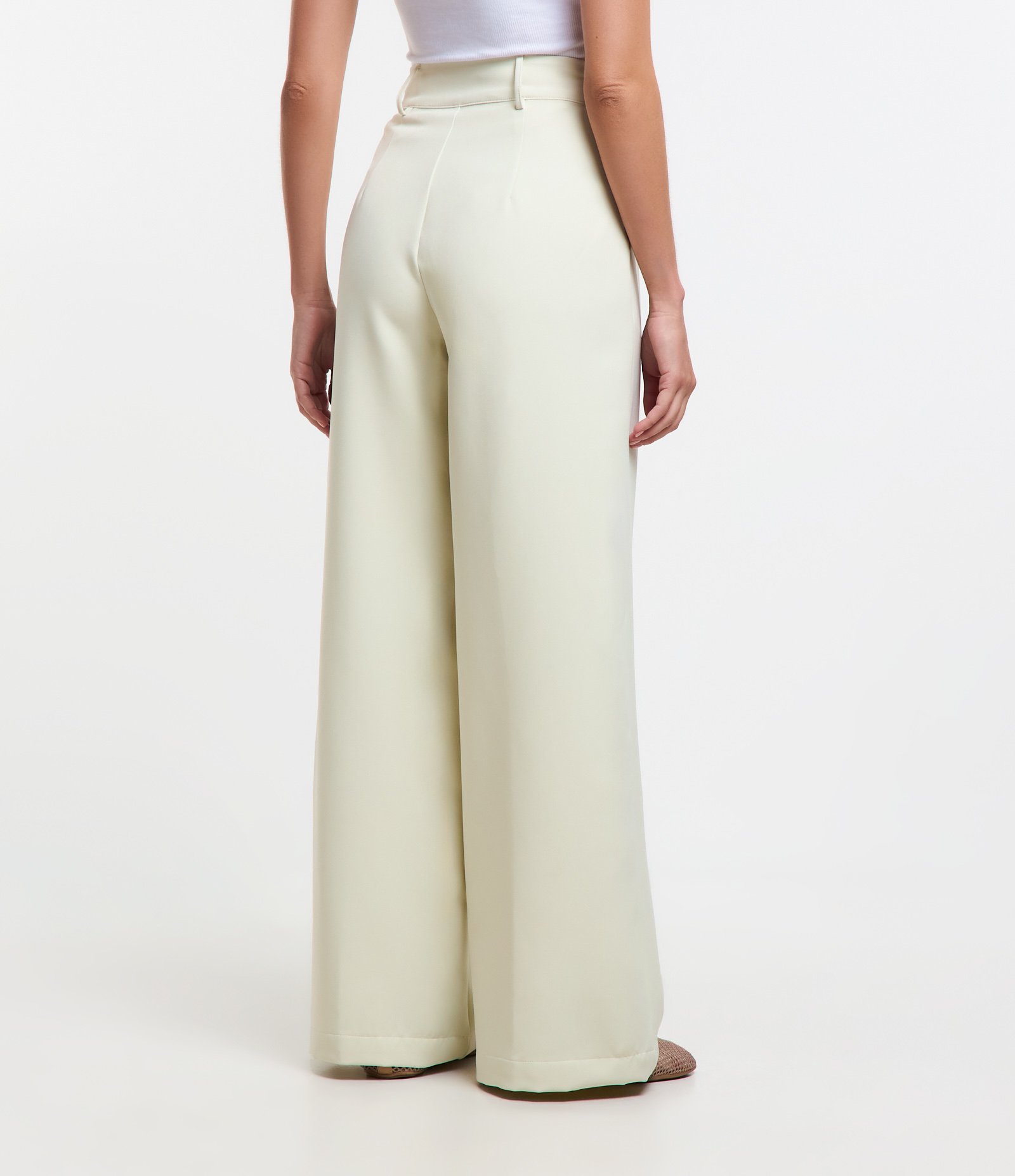Calça Wide Leg Alfaiatada com Bolsos Faca e Pregas Off White 3