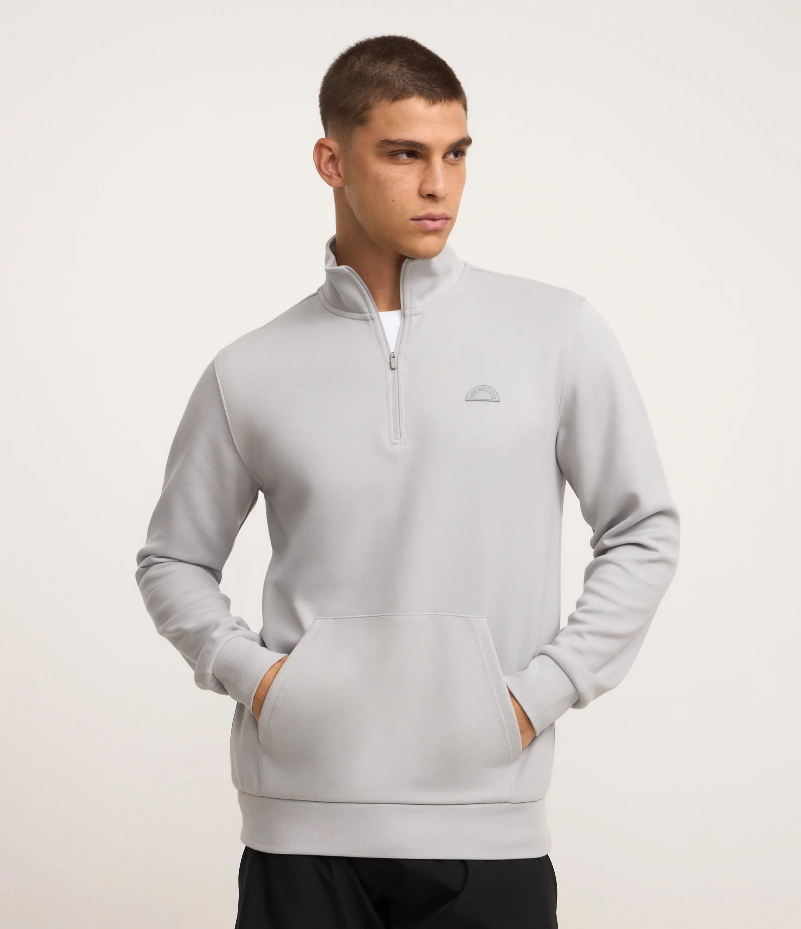 Blusão Esportivo Duplo em Algodão com Gola Alta Cinza 1