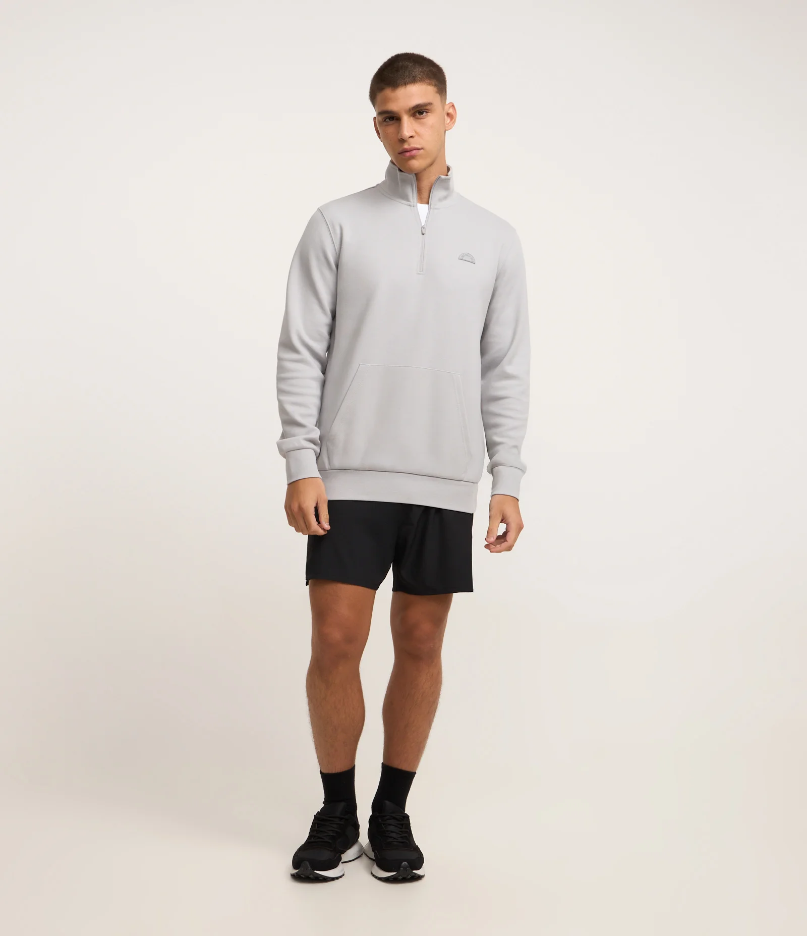 Blusão Esportivo Duplo em Algodão com Gola Alta Cinza 2