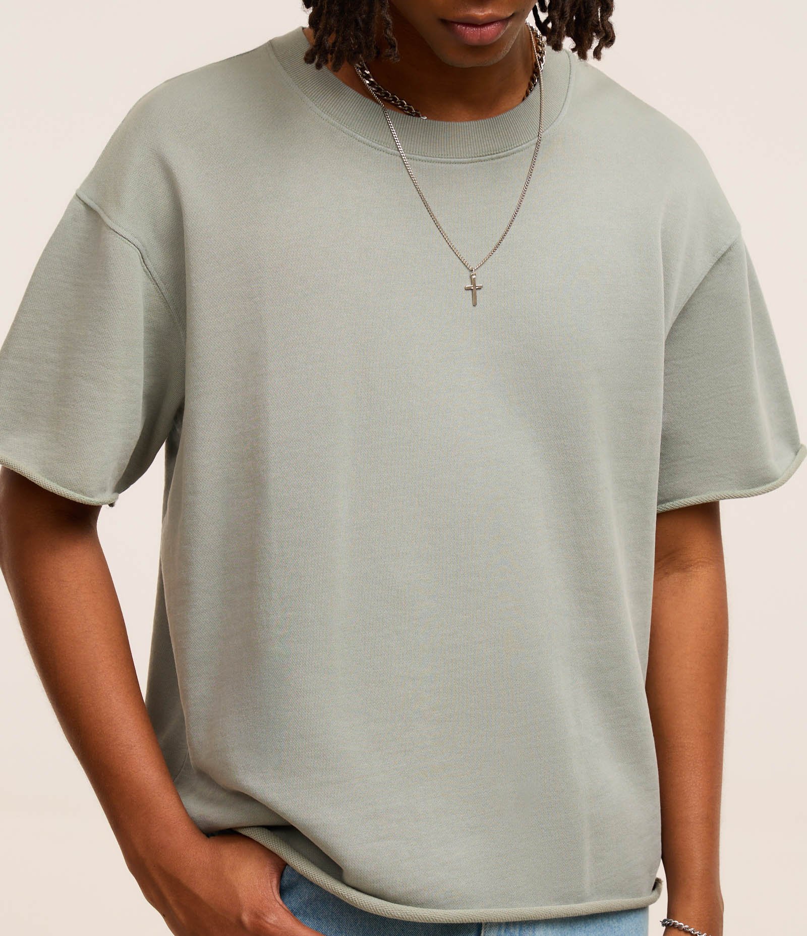 Camiseta Boxy em Moletinho com Barra Cortada a Fio Verde 3