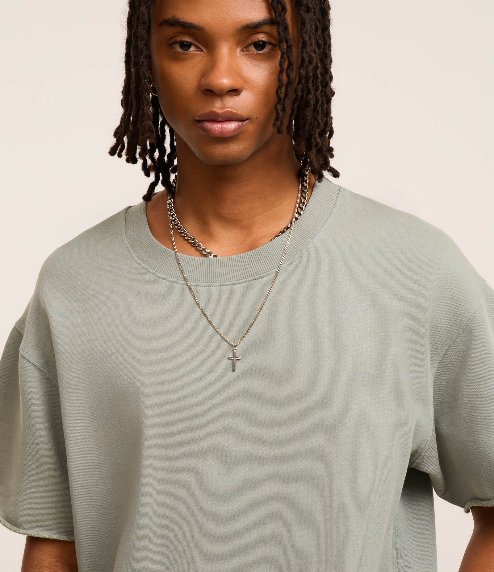 Camiseta Boxy em Moletinho com Barra Cortada a Fio Verde 4