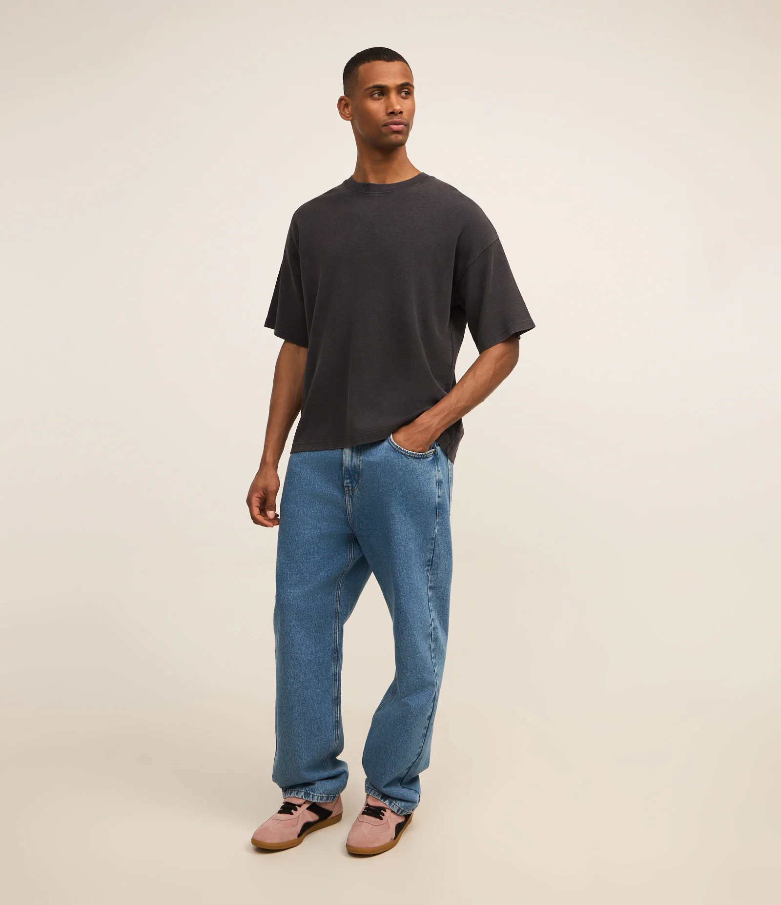 Camiseta Boxy com Algodão eTextura Waffle Preto 2