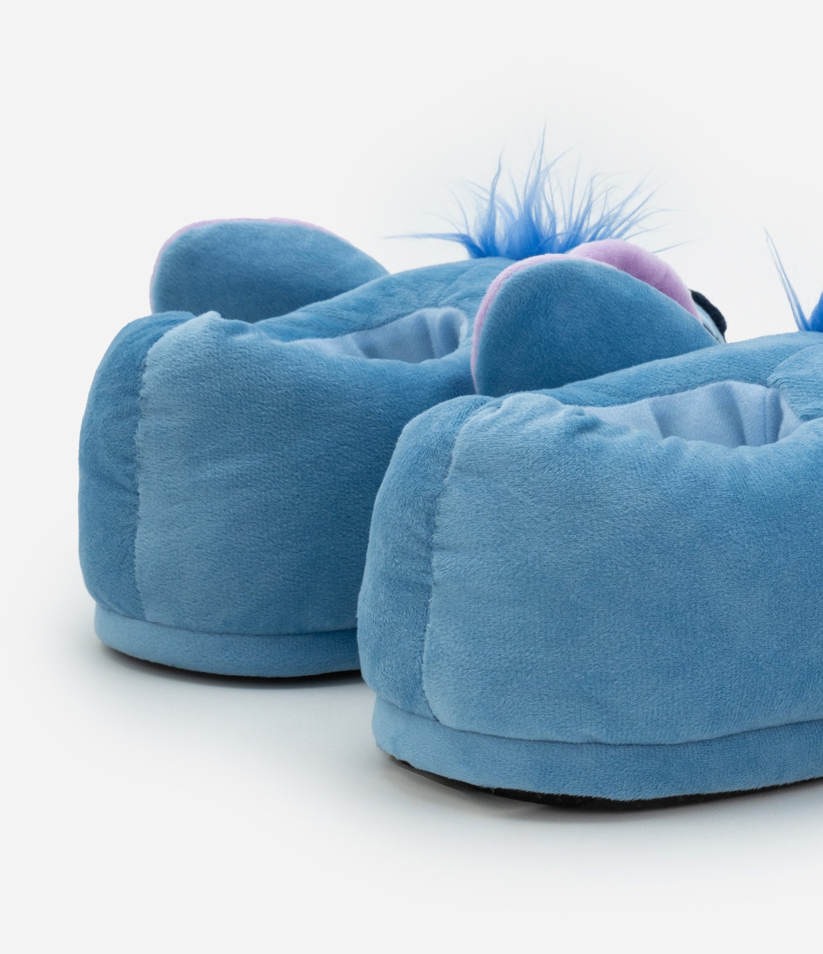 Pantufa Fechada com Bordado Stitch e Orelhinhas 3D Azul 3