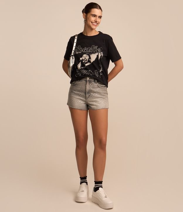 Camiseta Alongada em Algodão com Estampa Charlie Brown Jr