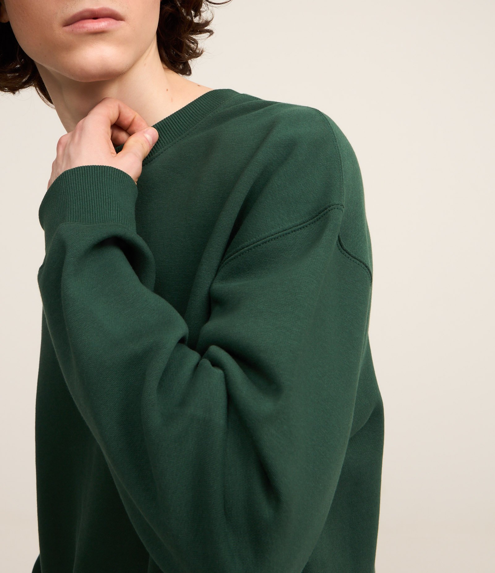 Casaco Relaxed Básico em Moletom Verde 3