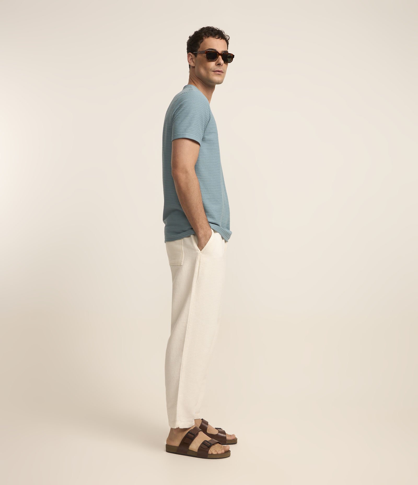 Camiseta Regular em Algodão com Textura Azul 4