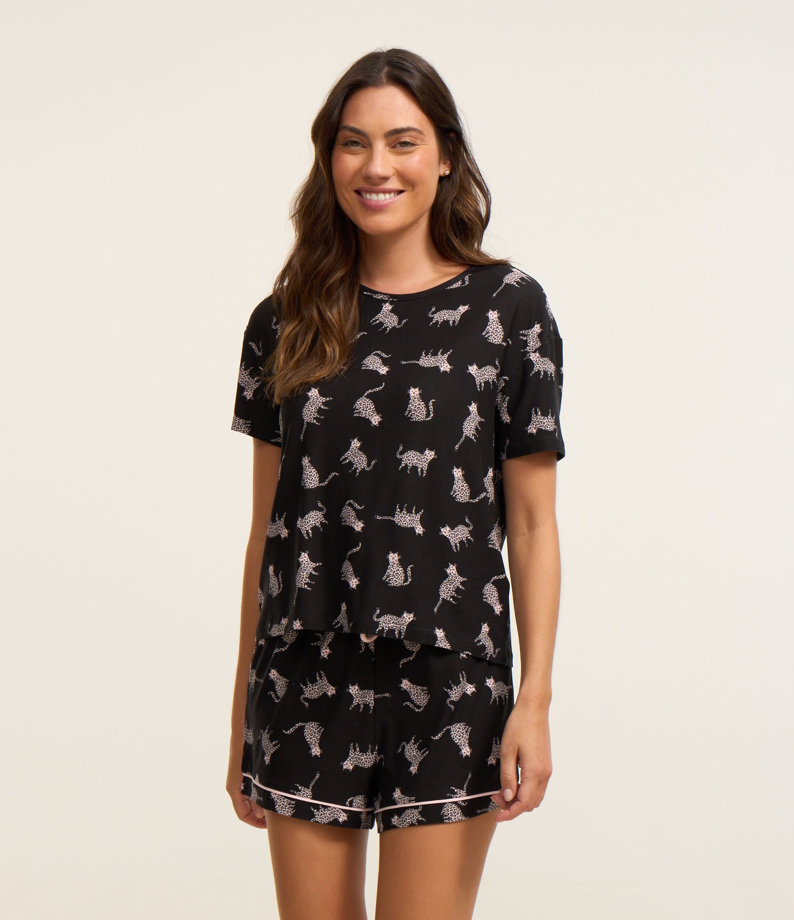 Short de Pijama Estampa Gatos Preto 1