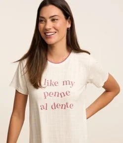 Camisola Curta com Lettering e Estampa Quadriculada