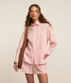 Camisa Oversized em Tricoline Listrada com Recorte nos Ombros