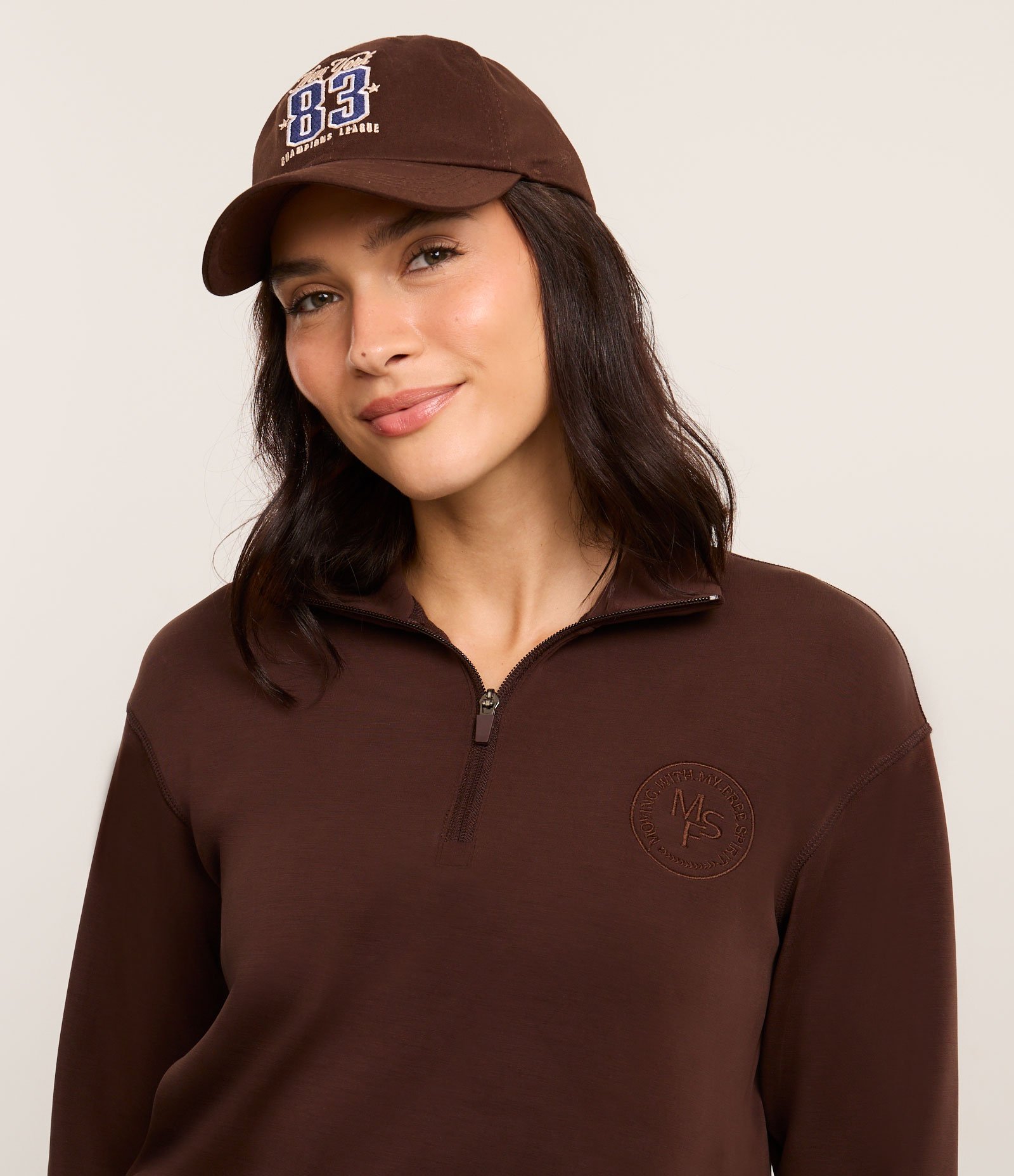 Casaco Esportivo em Modal com Gola Alta e Zíper Marrom 1