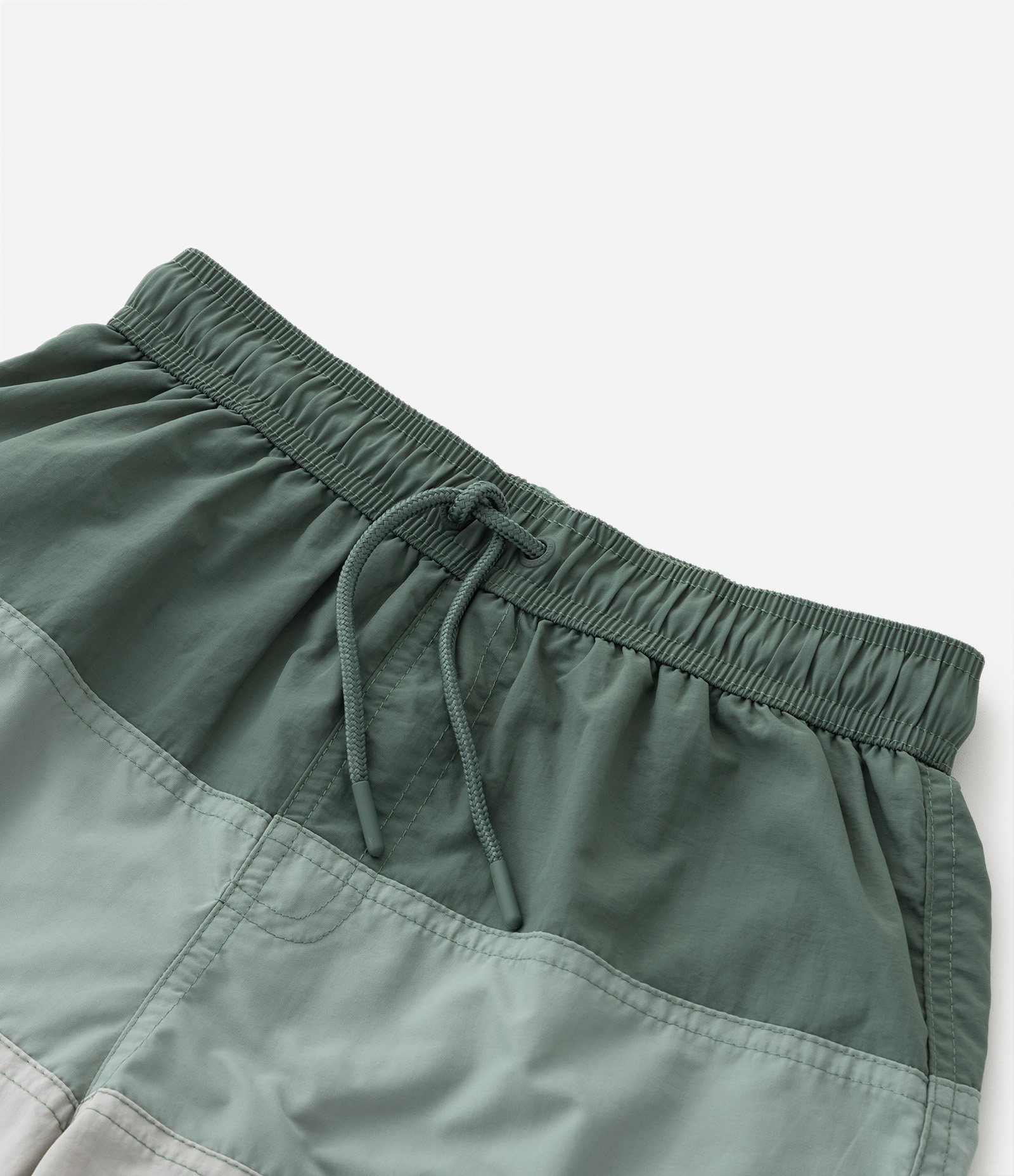 Bermuda Infantil com Estampa Bloco de Cor - Tam 5 a 14 Anos Verde 6