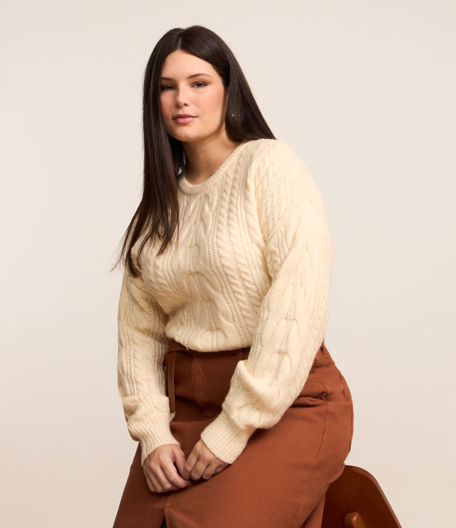 Suéter em Tricô Pesado Curve & Plus Size Amarelo 2