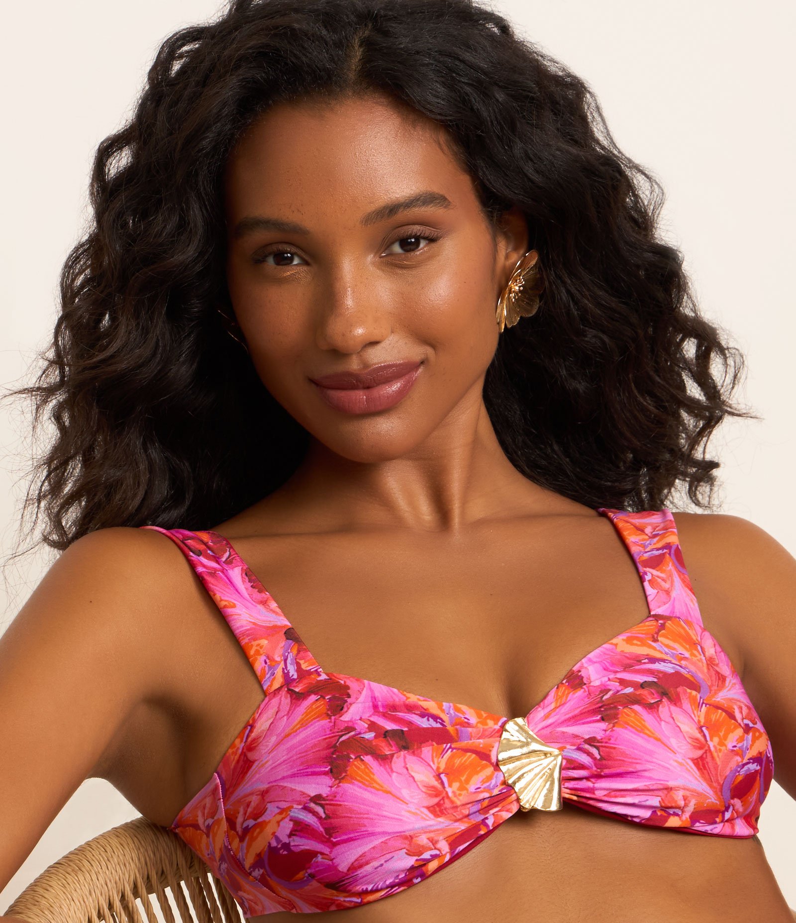 Biquíni Top Bandeau com Flores Estampadas Vermelho 4