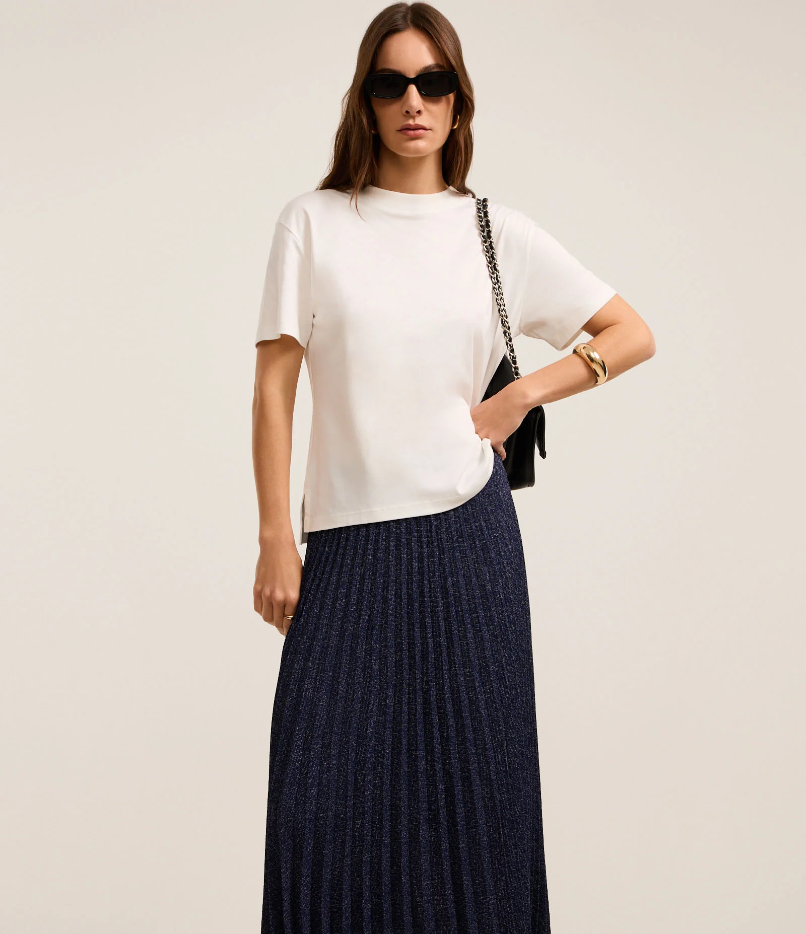 Saia Midi Alfaiatada com Textura Plissada Azul 2