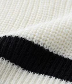 Suéter em Tricô com Detalhes Contrastantes Curve & Plus Size