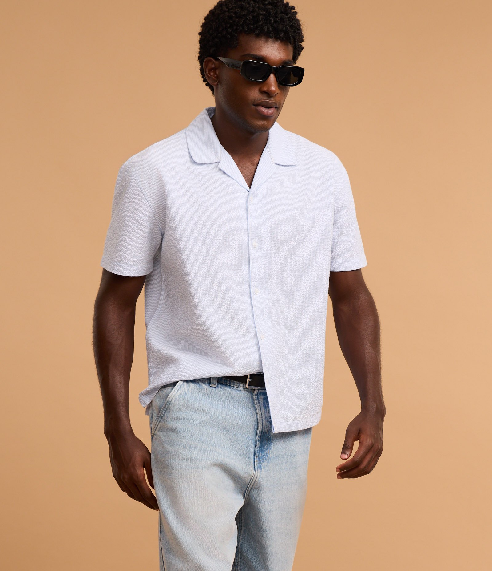 Camisa Boxy em Anarruga com Estampa de Listras Azul 1