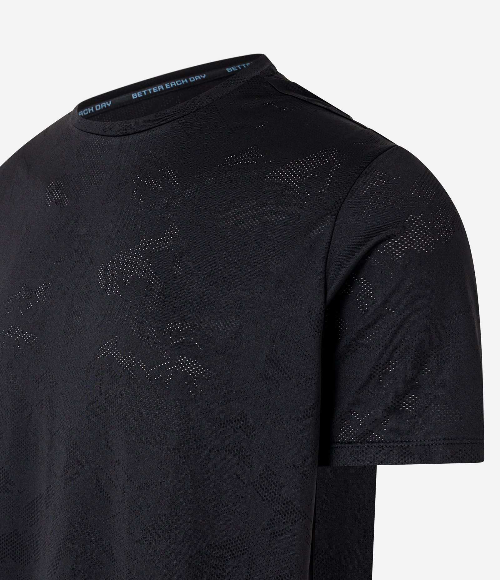 Camiseta Esportiva em Tecnologia Dry com Estampa Jacquard Preto 6