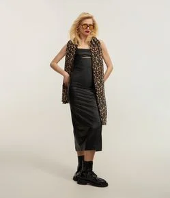 Vestido New Midi em Pu com Recorte Vazado e Fenda