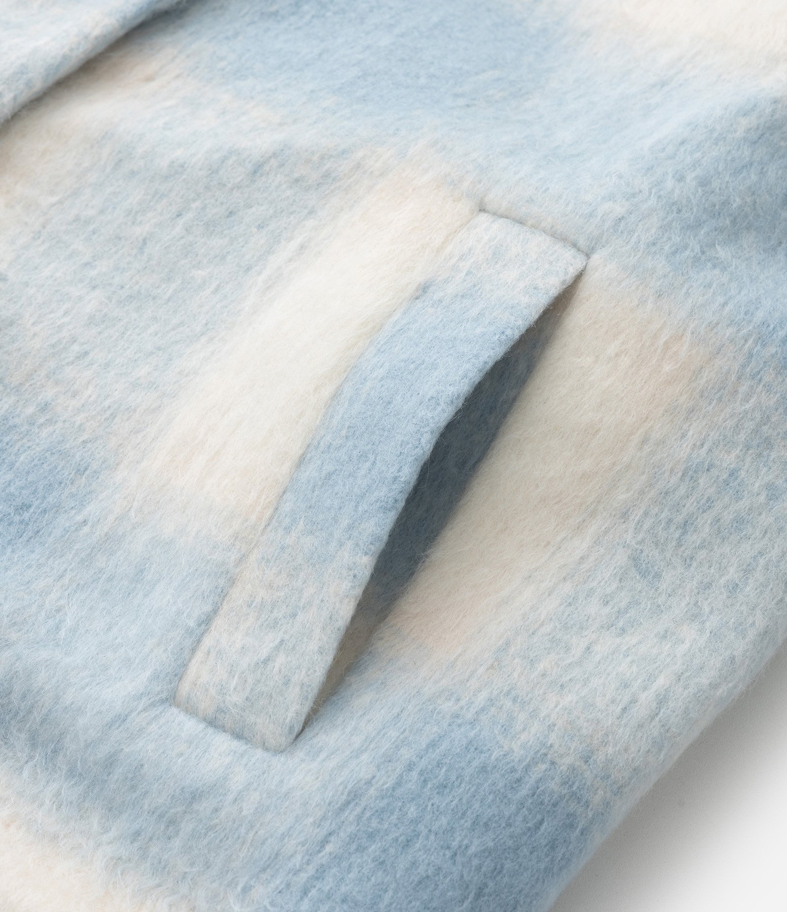 Casaco Alongado em Polivelour Xadrez Curve & Plus Size Azul/Branco 8