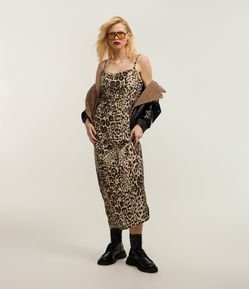 Vestido New Midi Acetinado com Estampa Animal Print