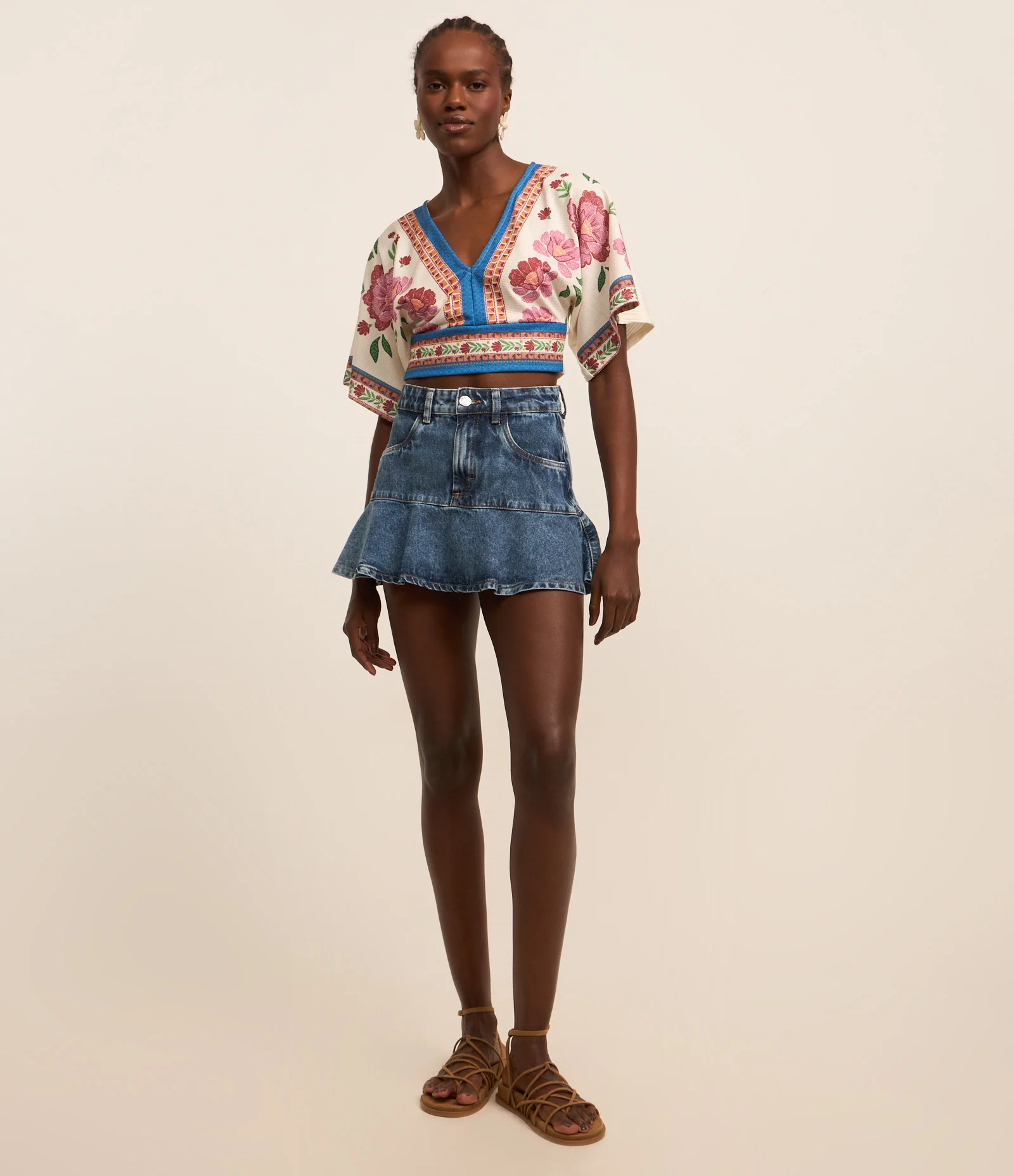 Blusa Cropped Texturizada com Estampa Floral Branco 2