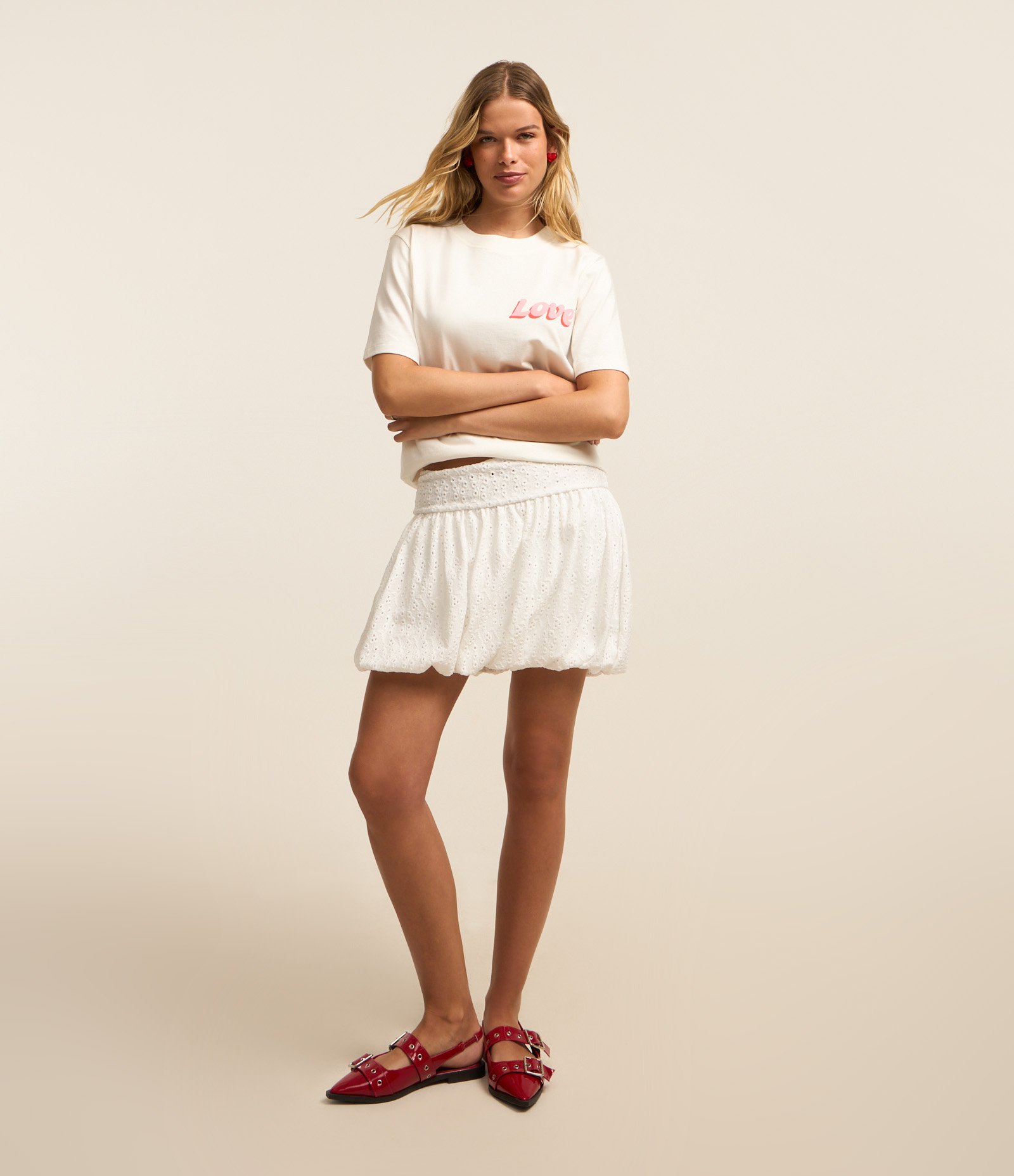 Saia Balonê Curta em Laise Texturizada Branco 1