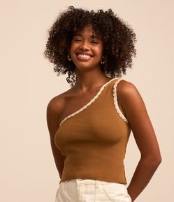Blusa em Tricô com Um Ombro Só e Viés Contrastante
