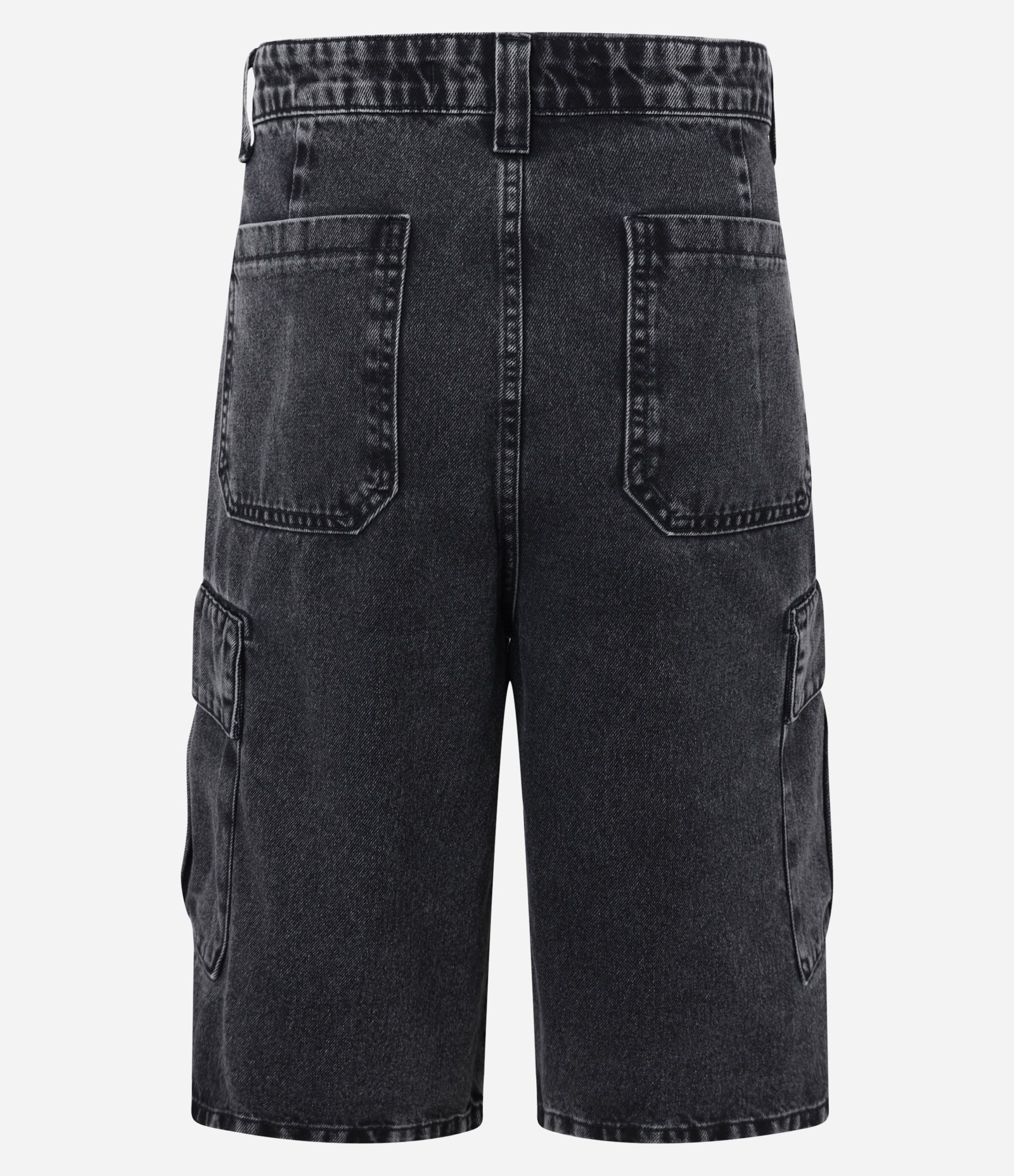 Bermuda Skater em Jeans com Bolsos Cargo Preto 8