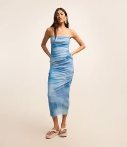 Vestido New Midi em Tule Drapeado e Estampa Abstrata