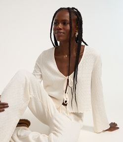 Blusa Texturizada com Amarração Frontal