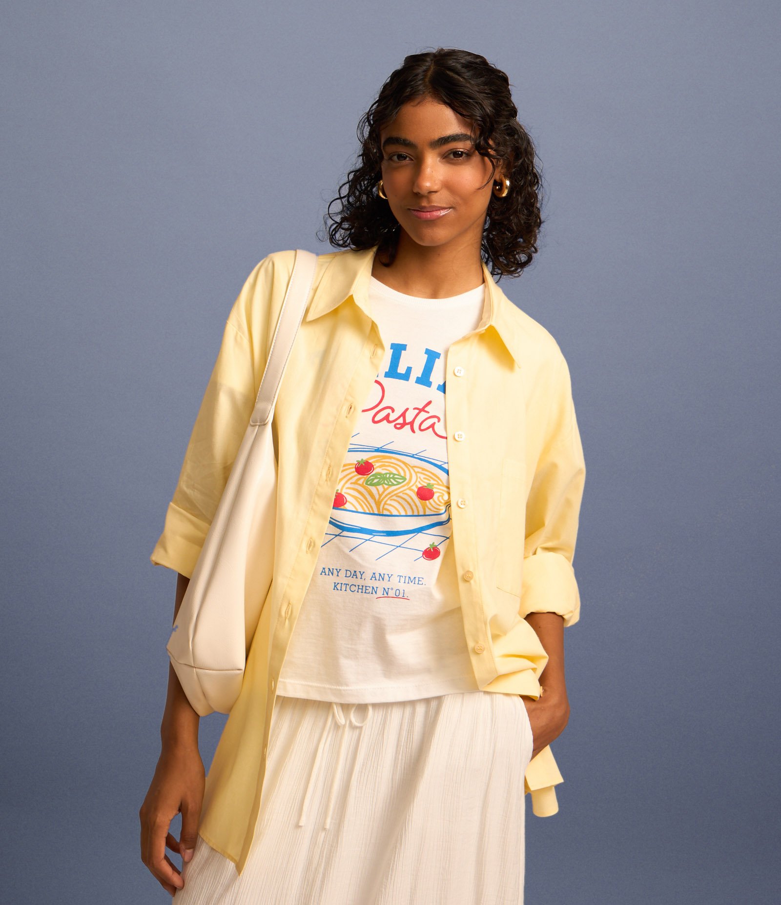 Camisa Alongada em Tricoline com Bolso no Peito Amarelo 4