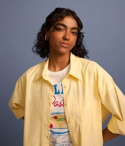 Camisa Alongada em Tricoline com Bolso no Peito