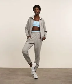 Calça Jogger Esportiva em Microfibra Pesada com Bolsos