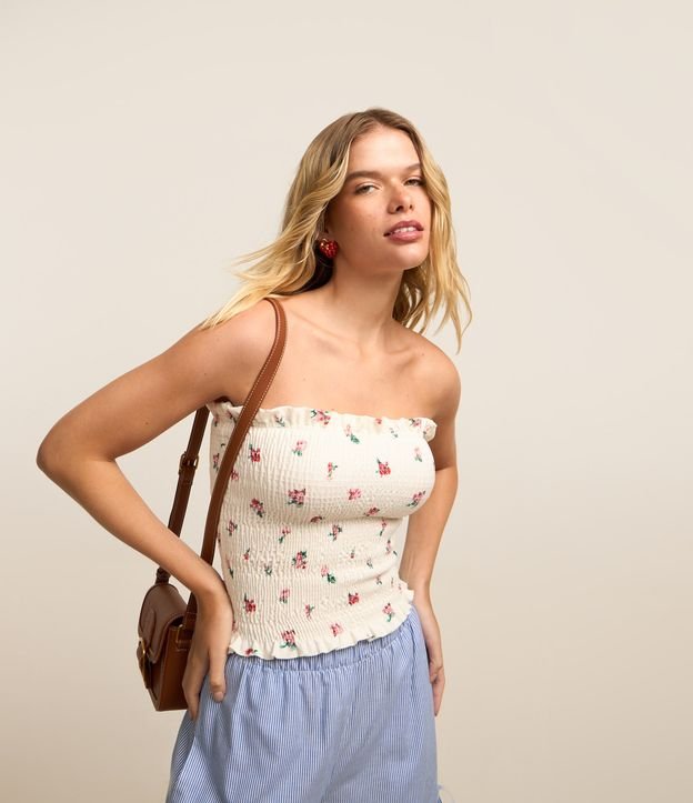 Blusa Tomara que Caia em Twill com Babadinho e Estampa Floral