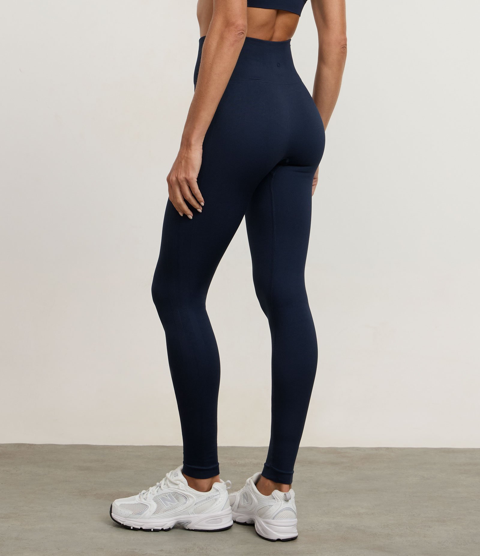 Calça Legging Esportiva Canelado em Ribana Seamless Azul Marinho 4