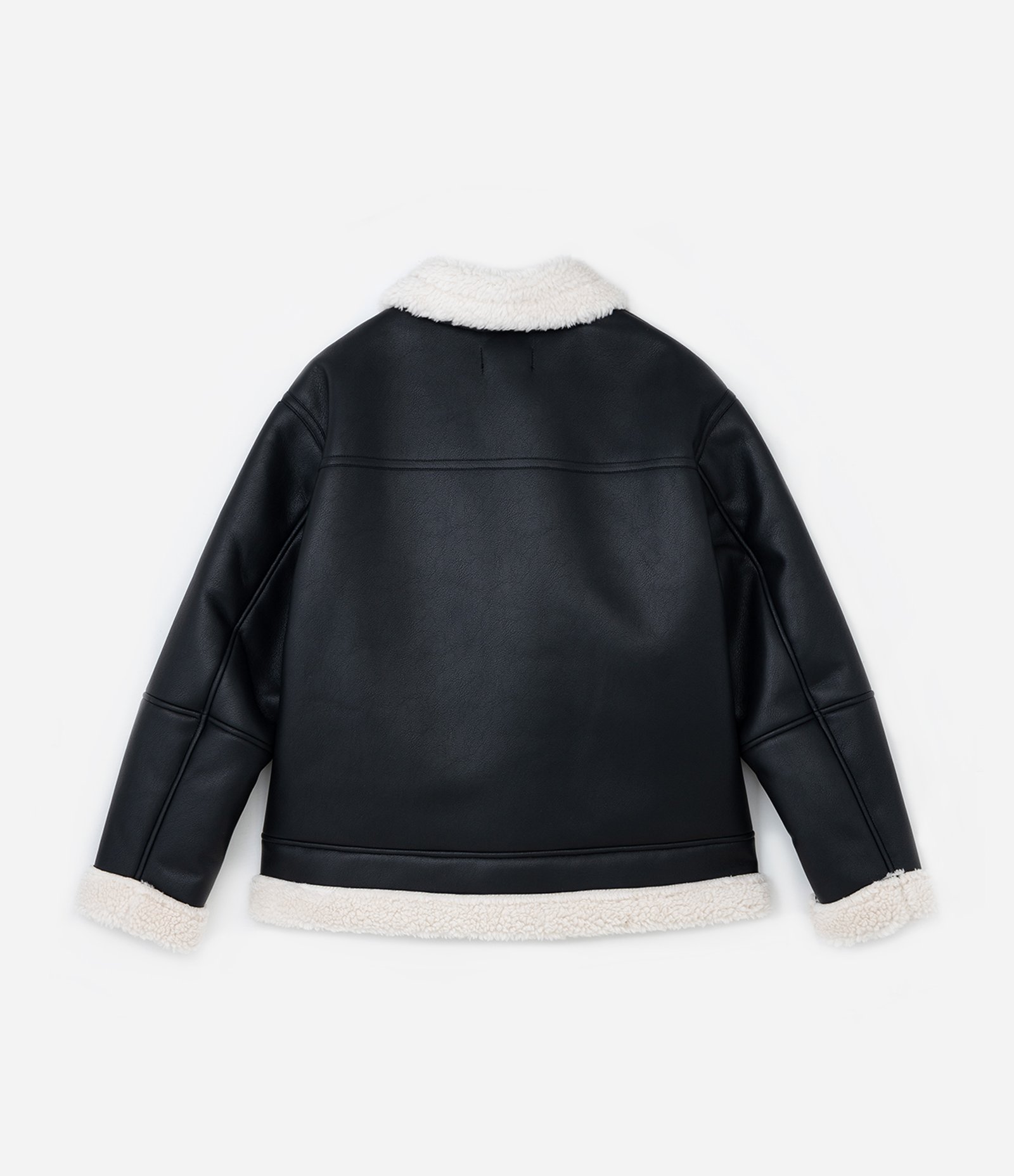 Jaqueta em Material Sintético com Pelos Curve & Plus Size Preto 6