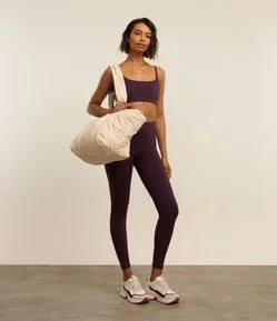 Calca Legging Esportiva em Microfibra com Bolsos
