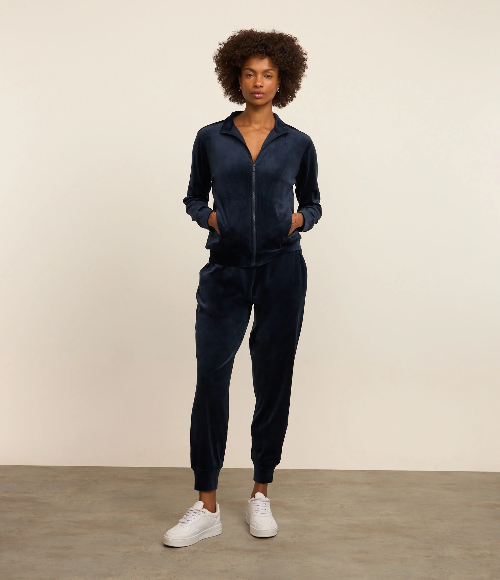 Calça Jogger Esportiva em Microfibra com Cós de Elástico Azul 1