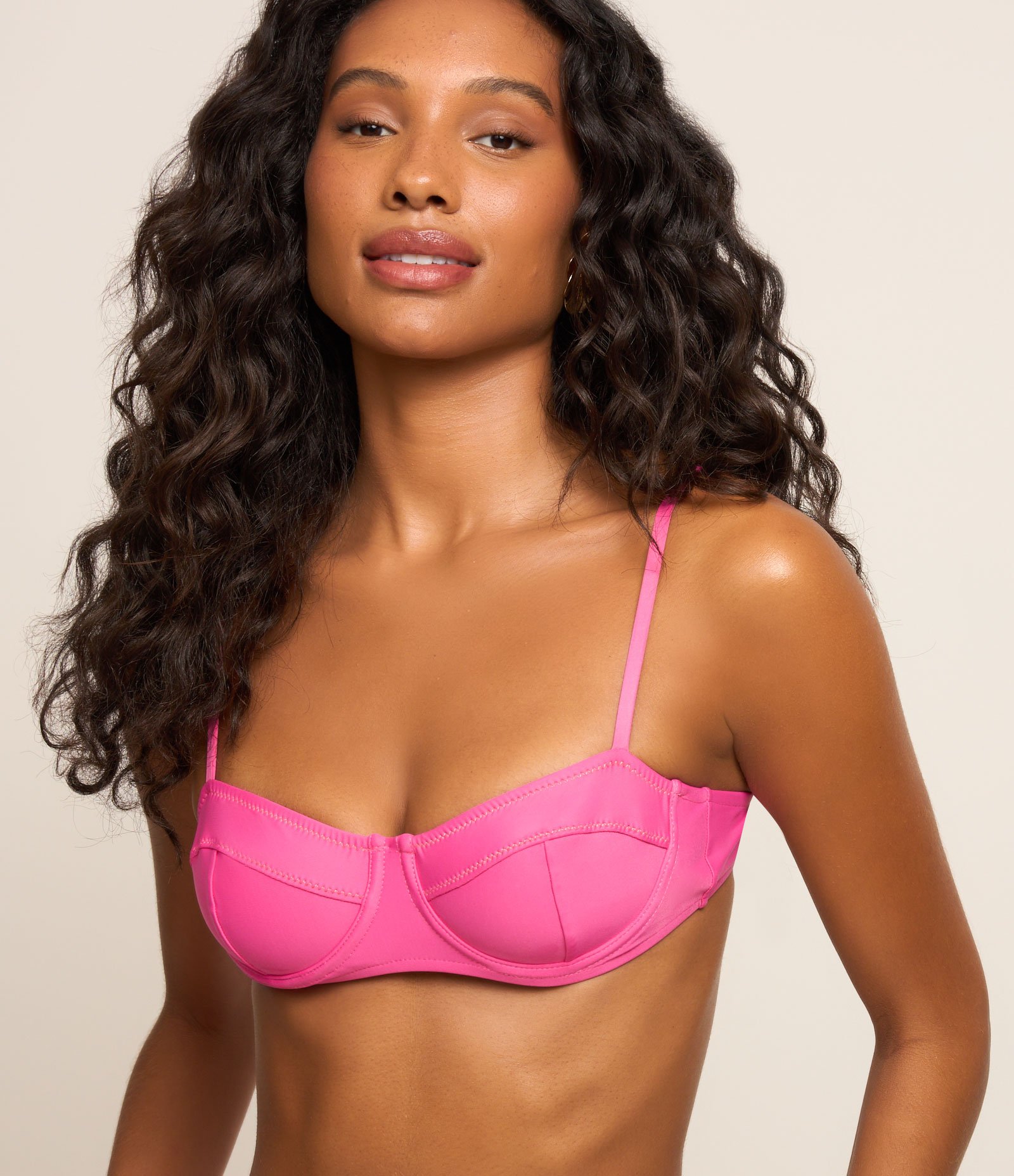 Biquíni Top Meia Taça em Microfibra com Detalhes em Costura Rosa 4