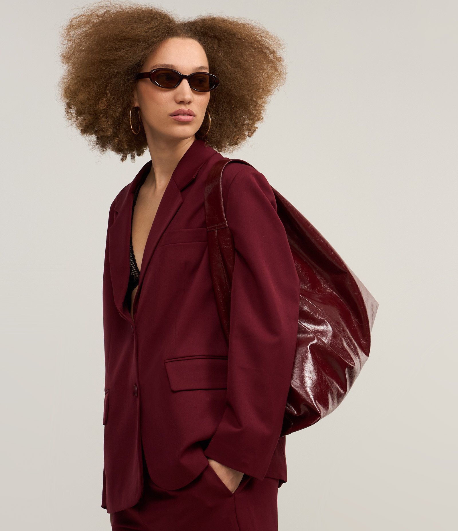 Blazer Oversized em Alfaiataria com Botões Bordô 3