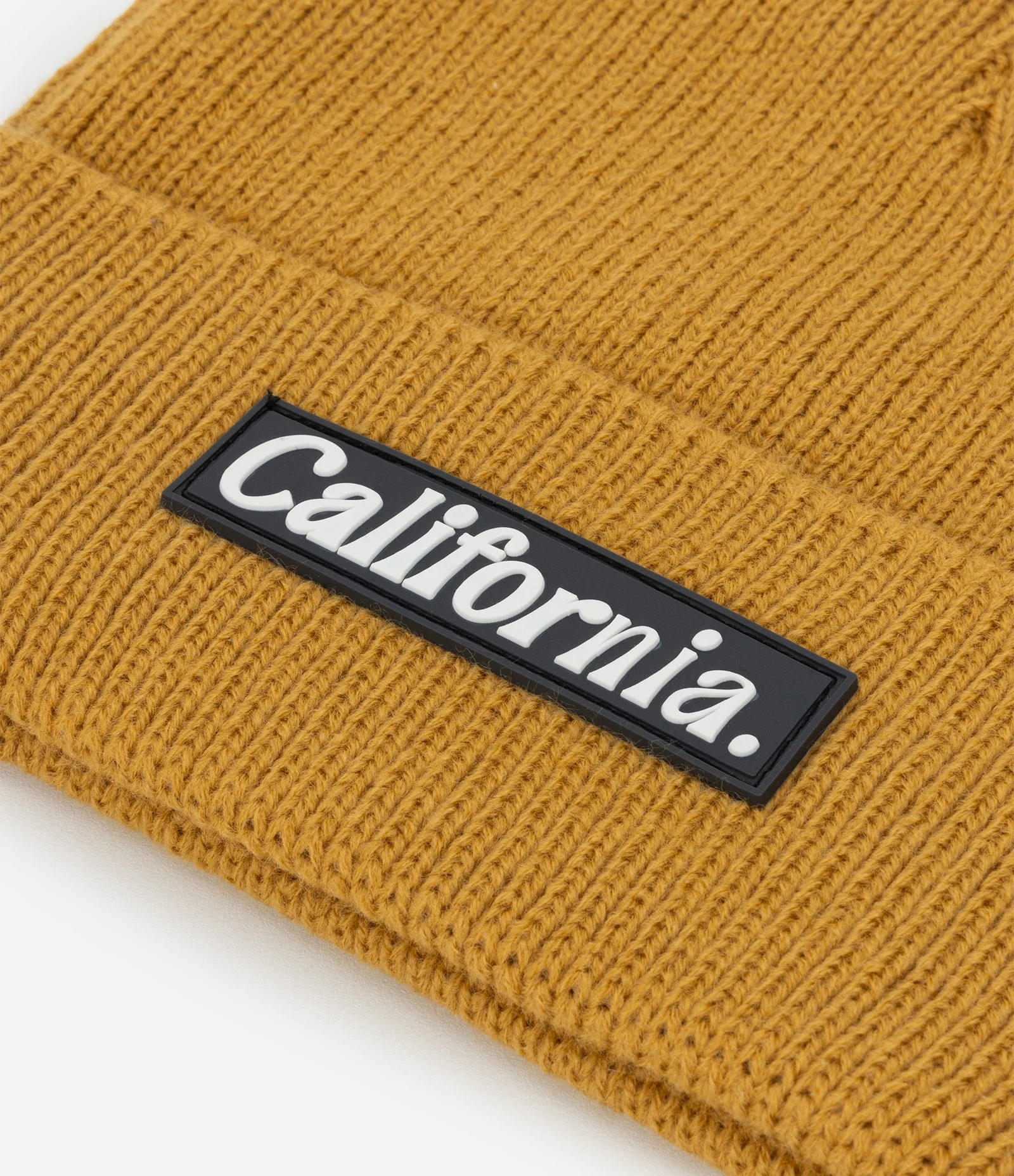 Touca Infantil em Tricô com Patch California – Tam U Caramelo 2