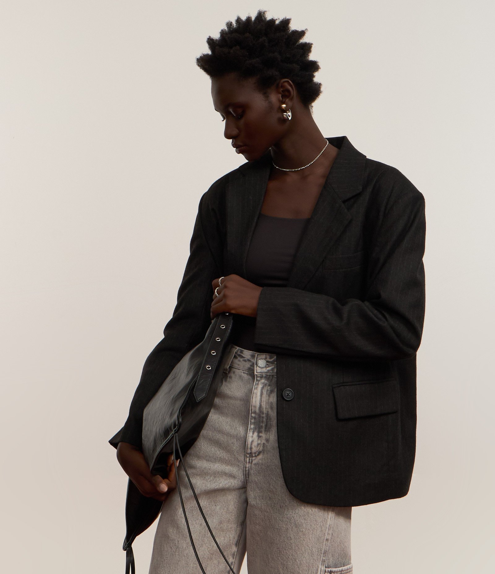 Blazer Oversized Alfaiatado com Estampa Risca de Giz Preto 3