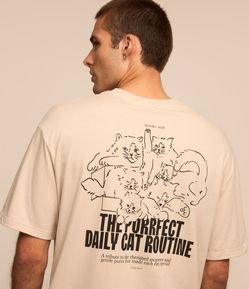 Camiseta Relaxed em Malhão com Estampa de Gatos