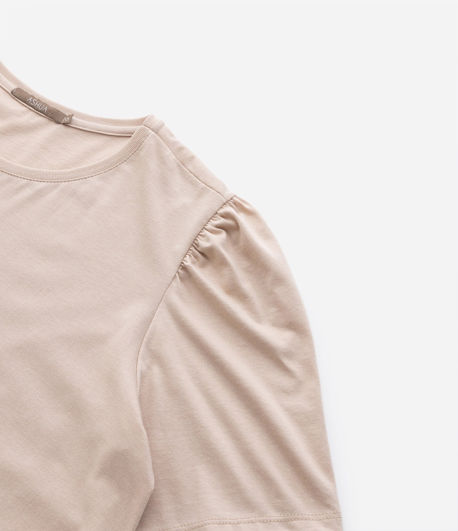 Blusa em Algodão com Manga Curta Bufante Curve & Plus Size Bege 5