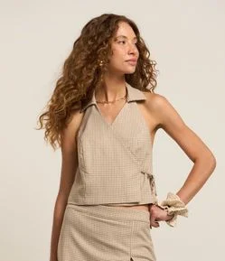 Blusa Cropped em Alfaiataria Xadrez com Lastex