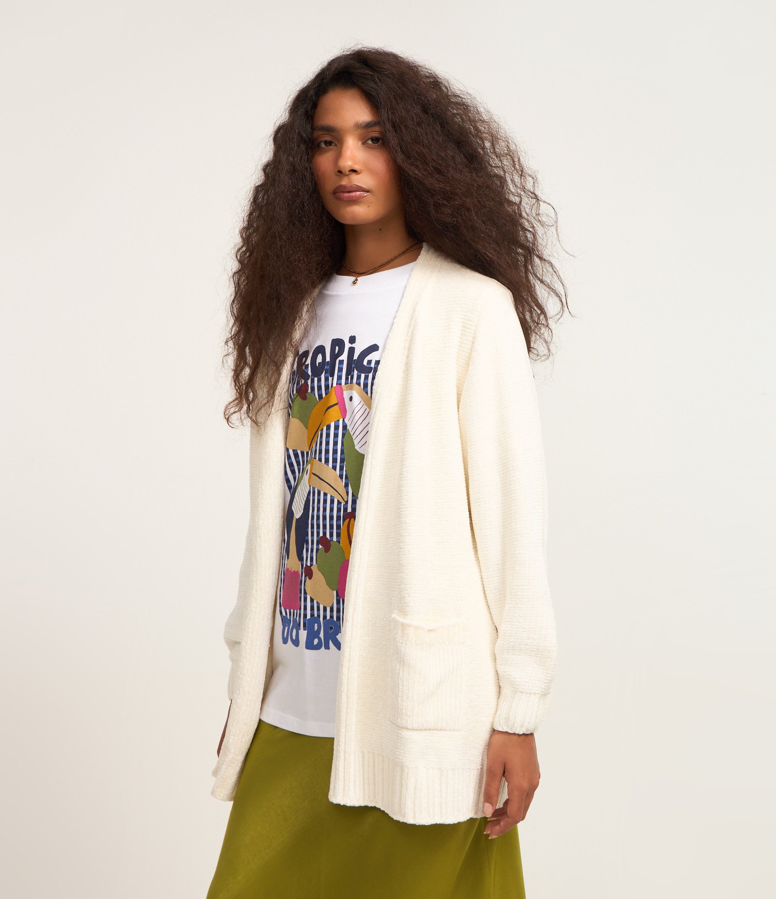 Cardigan Alongado em Chenille Canelado com Bolsos Frontais 1